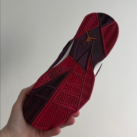 Jordan True Flight Grapes Size 7Y - Picture 6 of 10